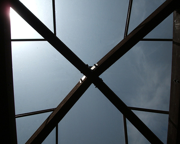 Lucent (Skylight view), screen capture, 2007 thumbnail-4