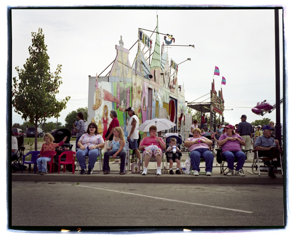Crowd, Persimmon Festival Parade, Mitchell, 2004, Archival Ink Jet Print, 24x20" thumbnail-23